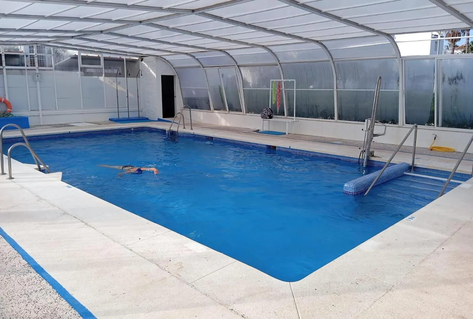 Apartment Laguna Beach Residencial Torrox